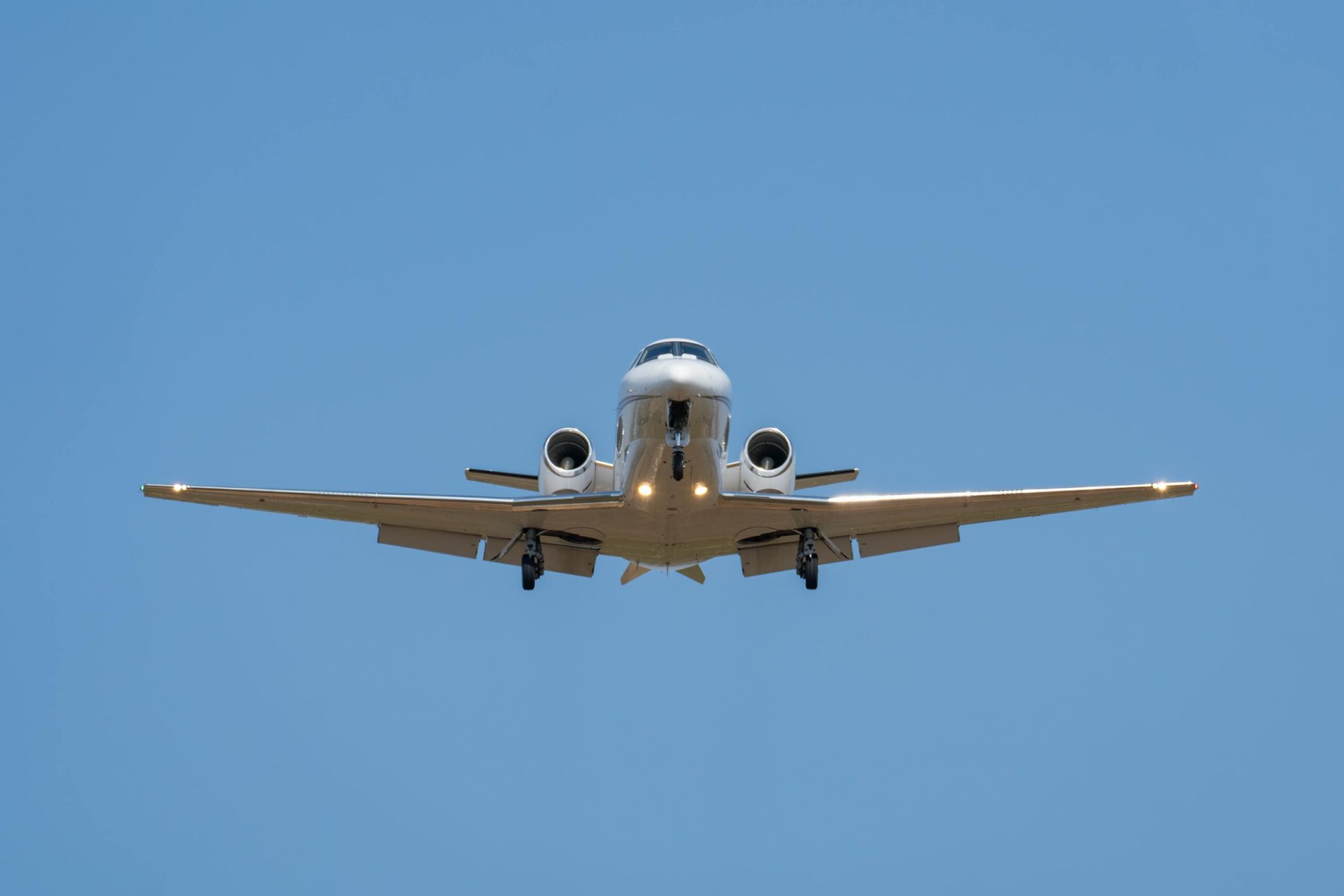Private Jet vs First Class: Which One is Worth It?